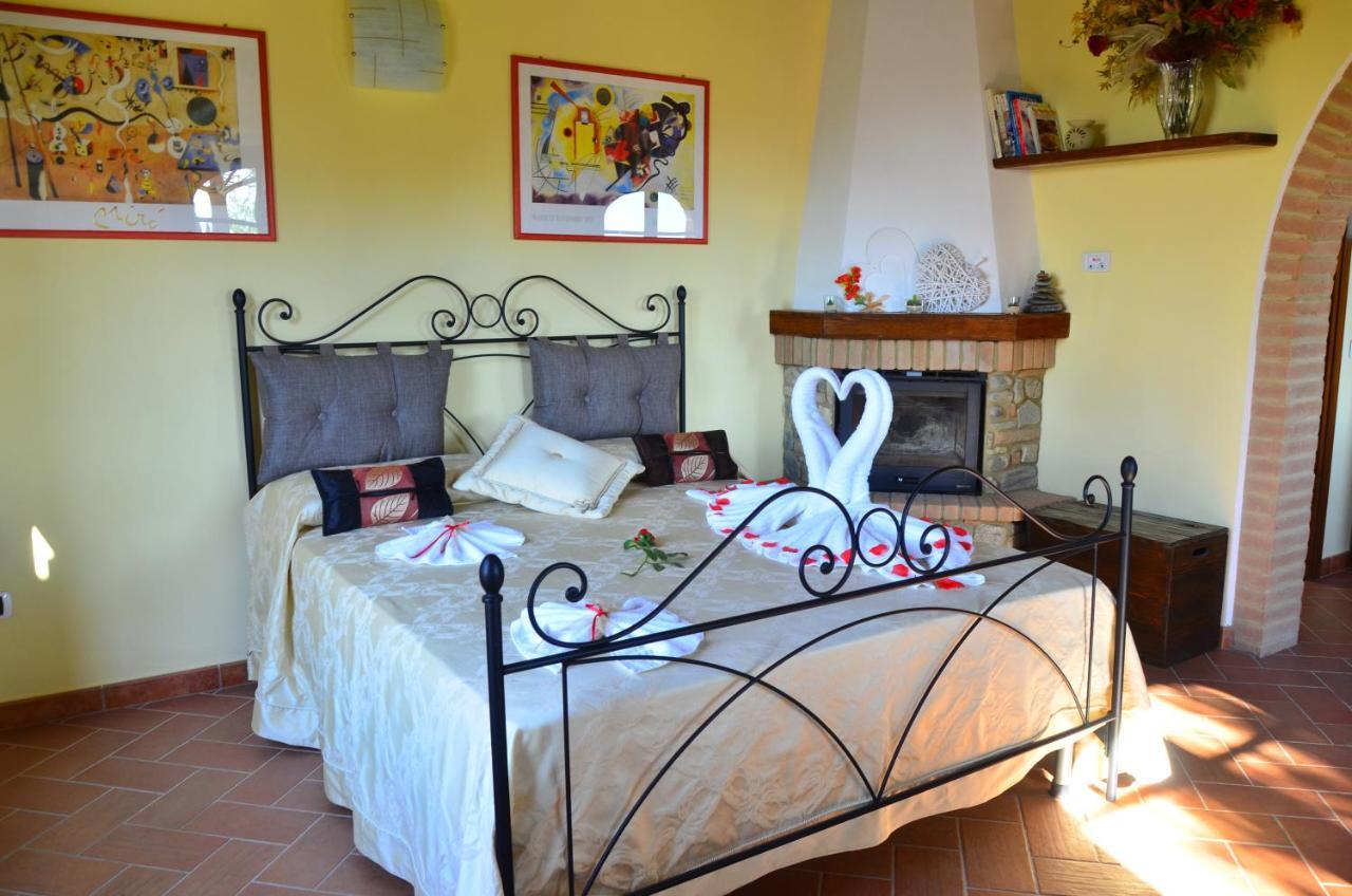 Agriturismo L'Impero Santa Luce Exteriör bild
